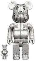 Bearbrick x BAPE x Hajime Sorayama 100% & 400% Set 'Camo Shark Silver' Bearbrick x BAPE x Hajime Sorayama 100% & 400% Set 'Camo Shark Silver'
