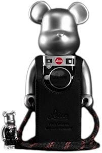 Bearbrick x Leica dengan Tali Kamera dan Beg Set 100% & 400%. Buy Bearbrick x Leica dengan Tali Kamera dan Beg Set 100% & 400%.