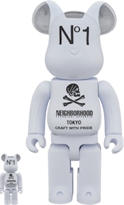 Bearbrick x Neighborhood 100% y 400% Set 'Blanco' Buy Bearbrick x Neighborhood 100% y 400% Set 'Blanco'