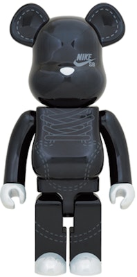 Bearbrick x Nike SB 2020 1000% Hitam Buy Bearbrick x Nike SB 2020 1000% Hitam