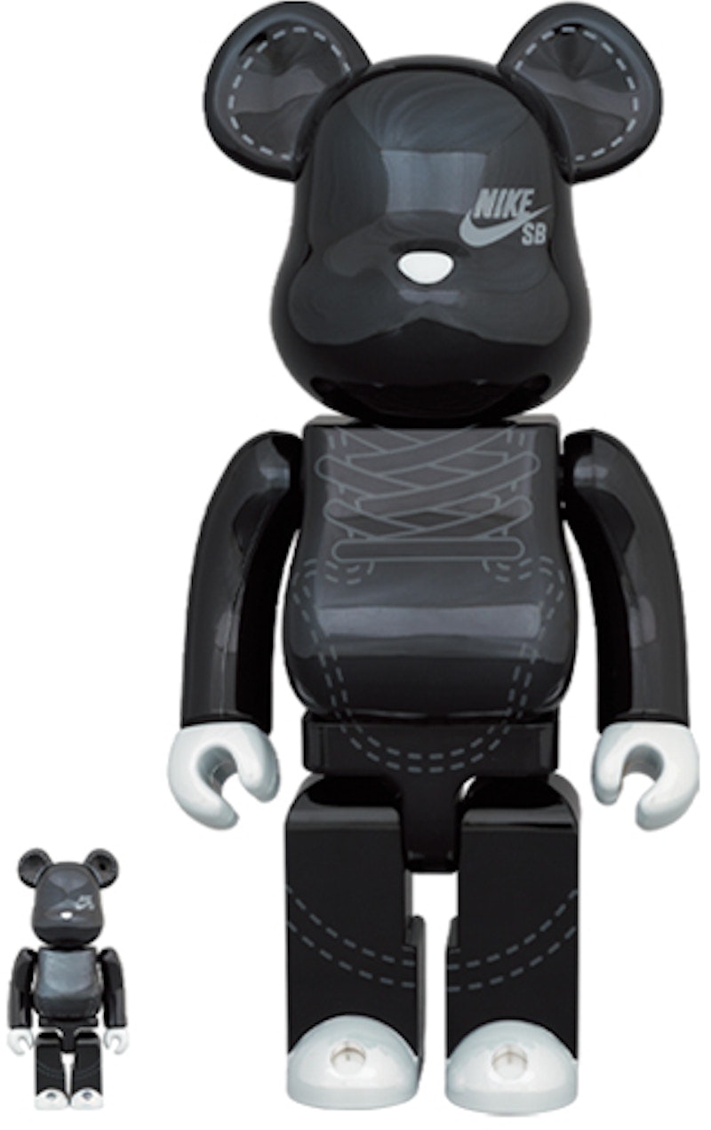 bearbrick-nike-sb-2020-100-and-400-set-black