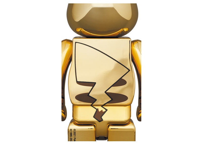 Lookbook Bearbrick x Pikachu 100% & 400% Set 'Emas Krom'