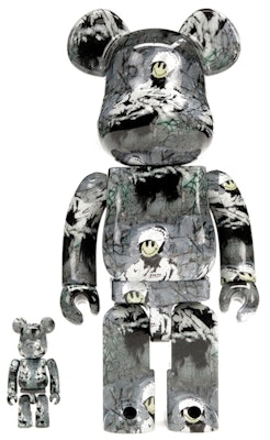 Bearbrick x Riot Cop 100% & 400% Set Buy Bearbrick x Riot Cop 100% & 400% Set