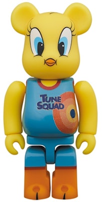 Bearbrick x Space Jam: A New Legacy Tweety 100% & 400% Set Order Bearbrick x Space Jam: A New Legacy Tweety 100% & 400% Set