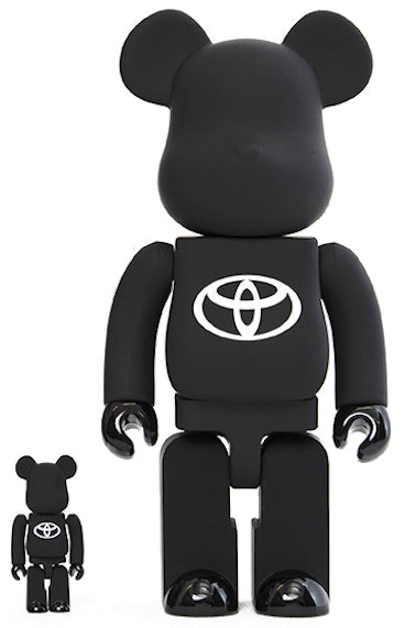 bearbrick-x-toyota-100-and-400-set-black