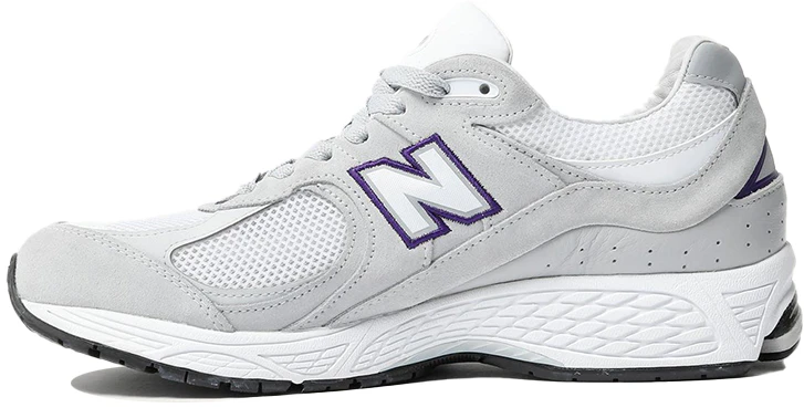 beauty-and-youth-x-new-balance-2002-r-grey
