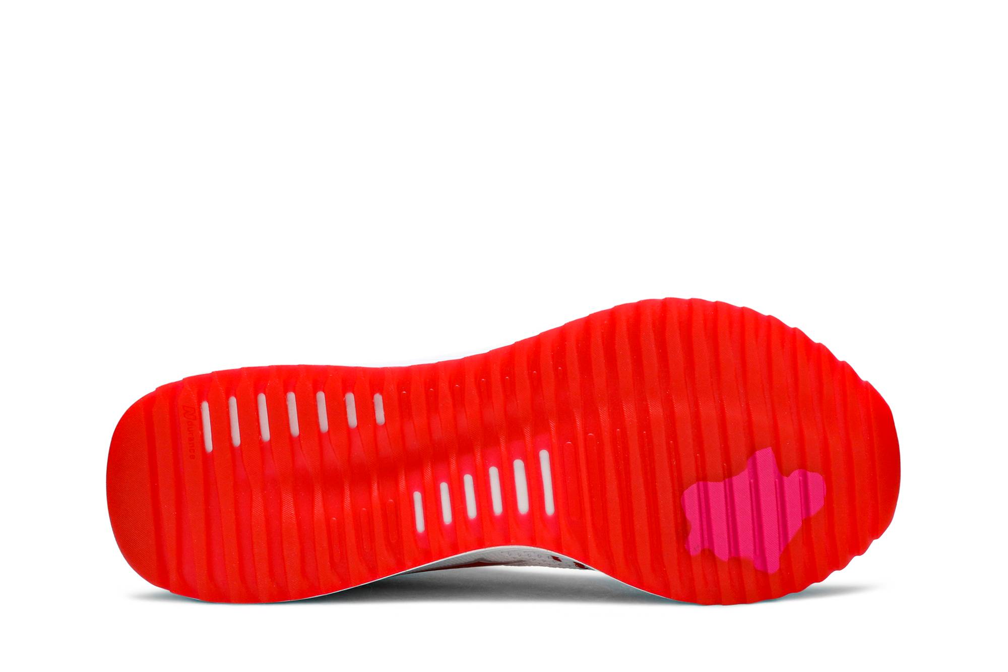 Shop 大联盟嚼 x 新百伦 FuelCell Echo 'Outta Here 原版' MFCECBC