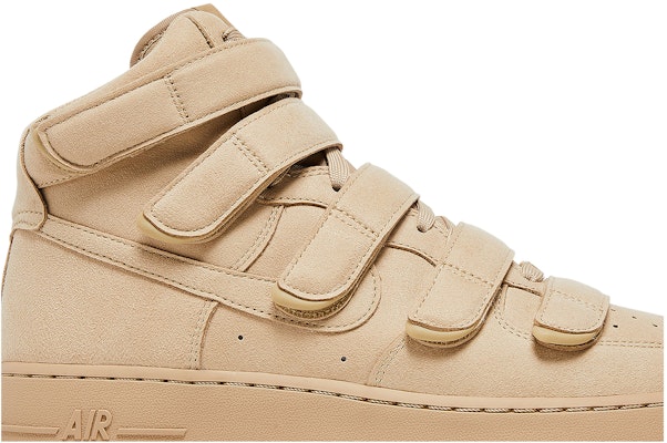 Billie Eilish x Nike Air Force 1 High ''07 SP ''Mushroom'' (ook gedragen door BTS J-Hope) DM7926-200 Order Billie Eilish x Nike Air Force 1 High ''07 SP ''Mushroom'' (ook gedragen door BTS J-Hope) DM7926-200