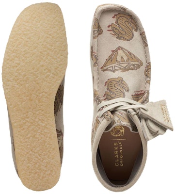 亿万少年俱乐部 x Clarks Wallabee靴 '奶白色' 261-69838 Shop 亿万少年俱乐部 x Clarks Wallabee靴 '奶白色' 261-69838