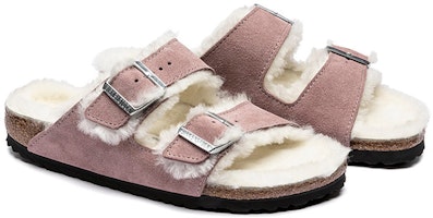 버켄스탁 아리조나 '핑크 스웨이드 퍼' 1017560 Shop 버켄스탁 아리조나 '핑크 스웨이드 퍼' 1017560