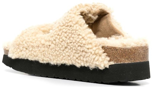 Birkenstock Arizona Big Buckle Shearling 'Teddy Eggshell' 1017642 Lookbook Birkenstock Arizona Big Buckle Shearling 'Teddy Eggshell' 1017642