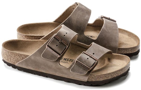 Sandal Kulit Birkenstock Arizona 'Tobacco Brown'. 0352201 Lookbook Sandal Kulit Birkenstock Arizona 'Tobacco Brown'. 0352201