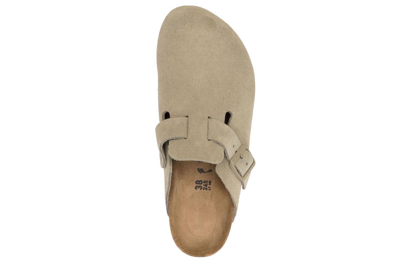 Shop Birkenstock Boston 窄版麂皮凉鞋 '褪色卡其' 1025844