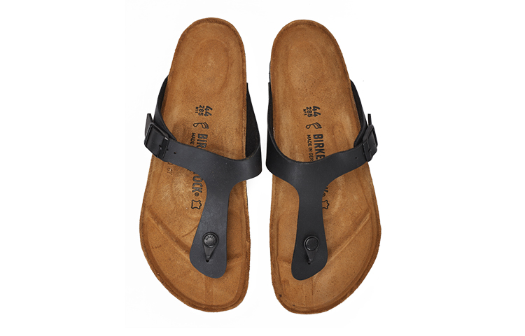 Shop Birkenstock 軟木牛皮潮流時尚平底涼拖鞋 男女同款 黑色