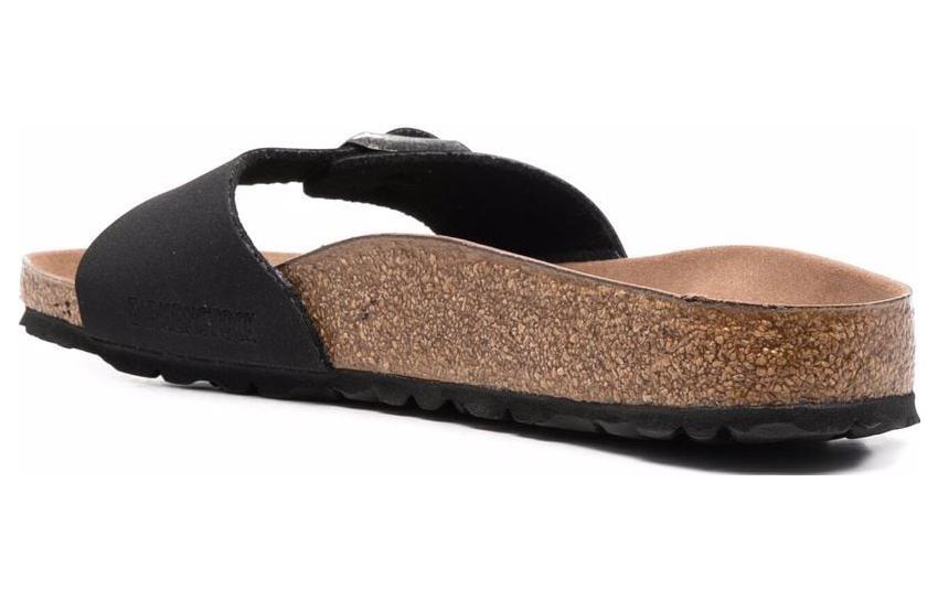 Shop Birkenstock 马德里环保Birko-Flor窄版凉鞋“黑色” 1020060