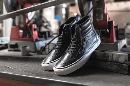 Blends x Vans SK8-Hi Zip LX "骨/紺" VN-000ZSJJJZ Buy Blends x Vans SK8-Hi Zip LX "骨/紺" VN-000ZSJJJZ