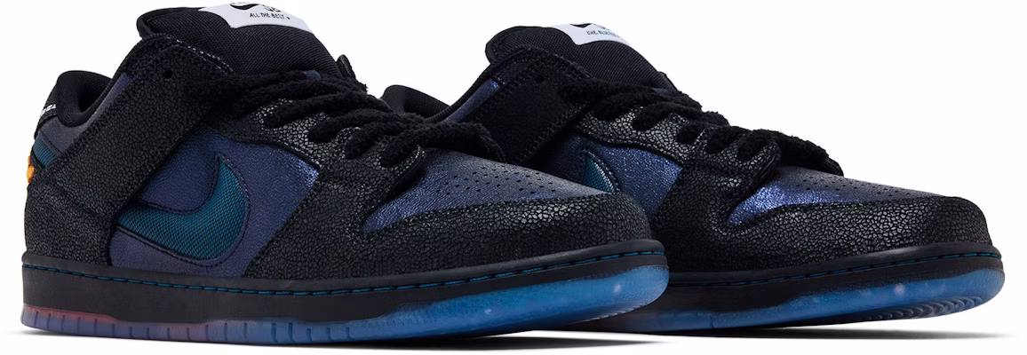 Bluetile x Nike SB Dunk ''Hitam Marina Putih'' IQ1323-001 Cheap Bluetile x Nike SB Dunk ''Hitam Marina Putih'' IQ1323-001