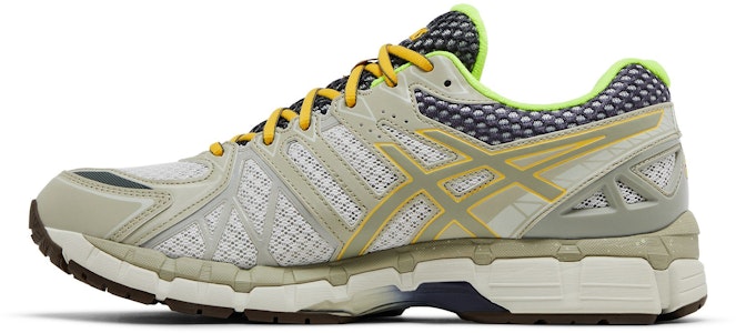 Bodega x ASICS Gel Kayano 20 'Kemenangan Kecil Bertumpuk' 1203A621-201 Lookbook Bodega x ASICS Gel Kayano 20 'Kemenangan Kecil Bertumpuk' 1203A621-201