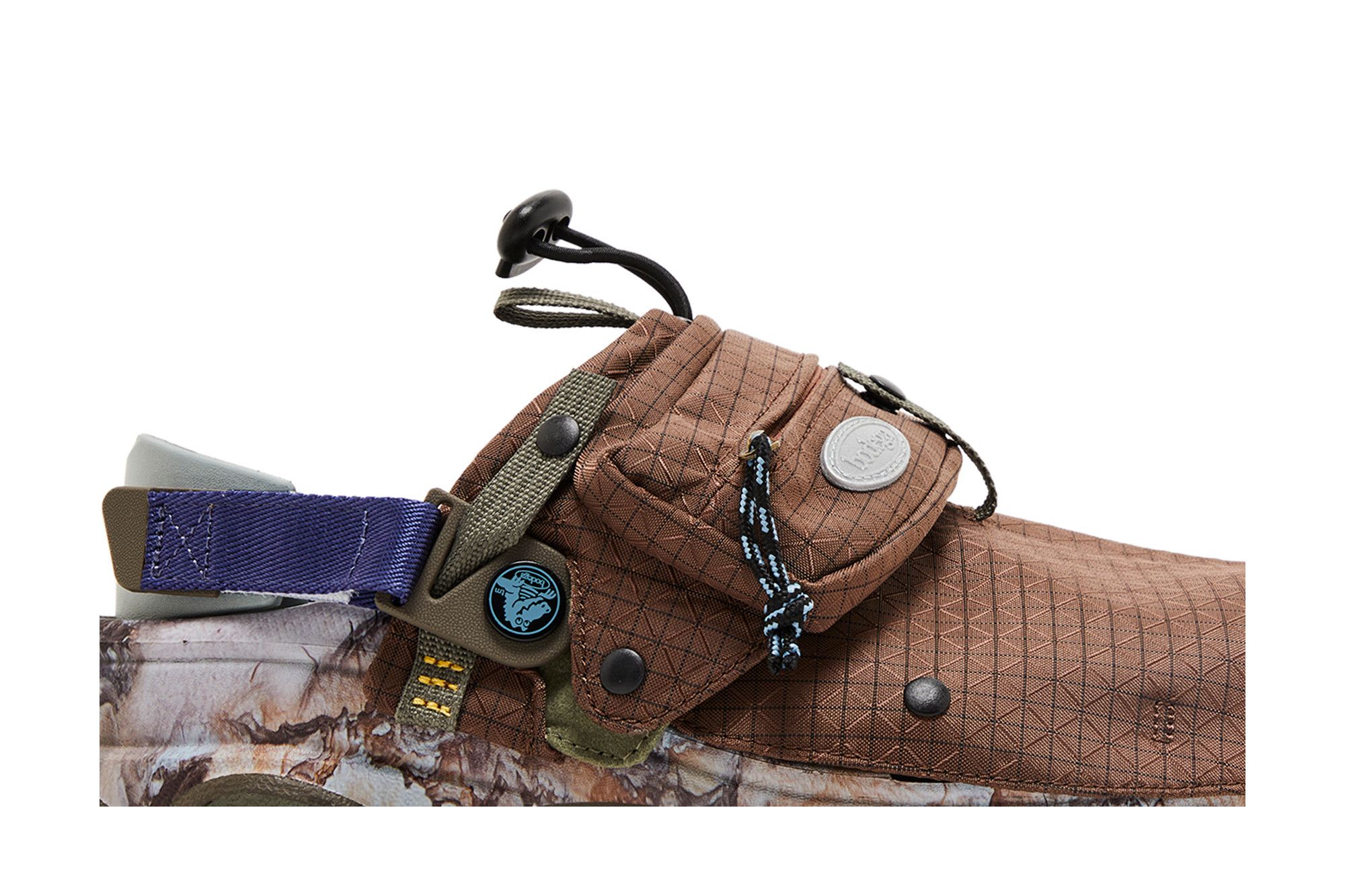 Lookbook Bodega x Crocs 全地形拖鞋 2.0 NICT-TECH 'Off the Beaten Path' 210212-200