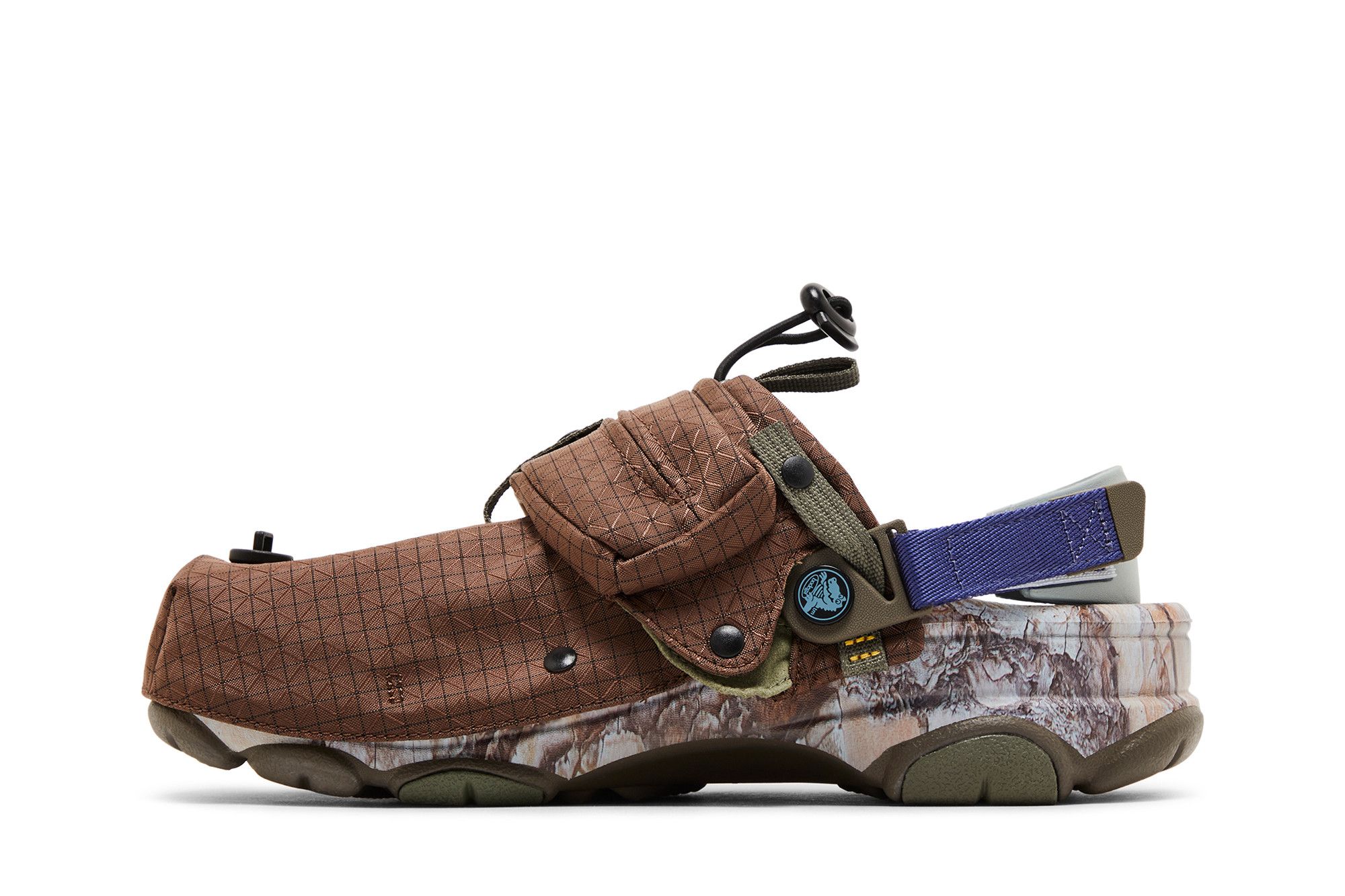Shop Bodega x Crocs 全地形拖鞋 2.0 NICT-TECH 'Off the Beaten Path' 210212-200