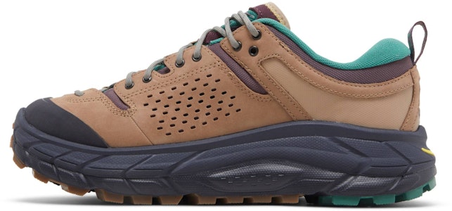 Bodega x HOKA Tor Ultra Low GORE-TEX "世界在此" 1145771-NBYL Lookbook Bodega x HOKA Tor Ultra Low GORE-TEX "世界在此" 1145771-NBYL