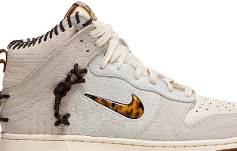 波黛加 x 耐吉 Dunk High 'Friends & Family' CZ8125-100 Order 波黛加 x 耐吉 Dunk High 'Friends & Family' CZ8125-100