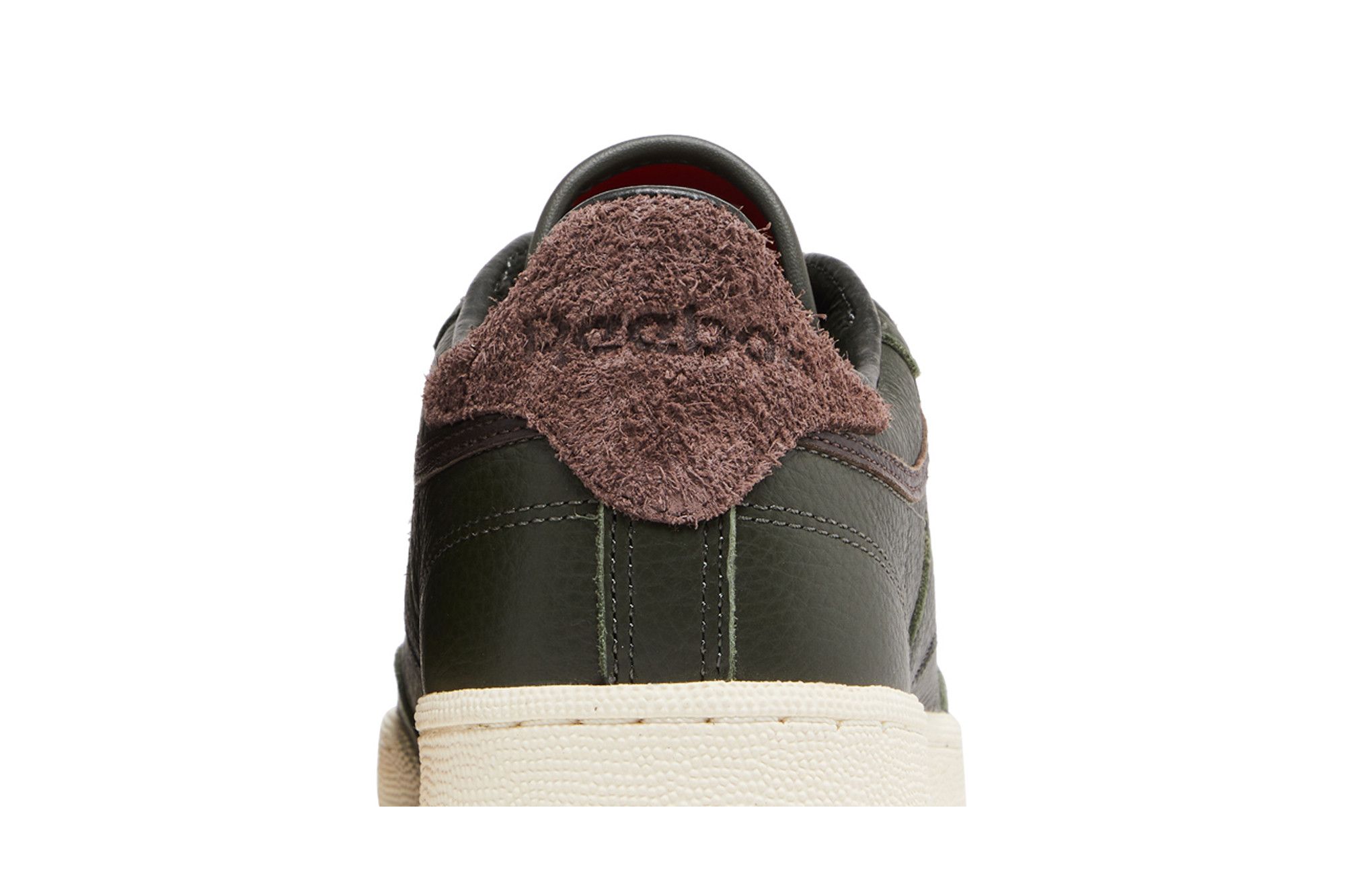 Sizing Bodega x Reebok Club C ''Range Green'' Verde 탸 H03355
