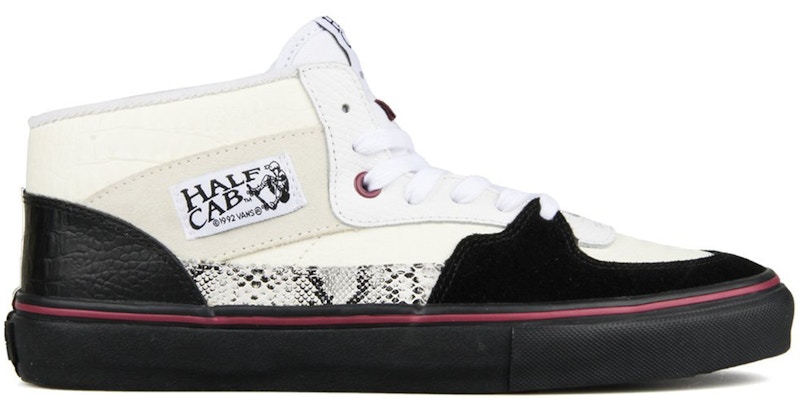 Bodega x Vans Half Cab 'Return of the Dragon White' VN0A3A76NS9