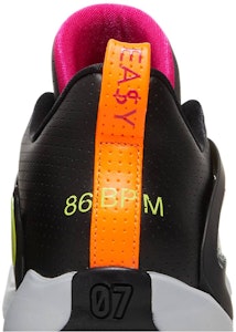 Nike KD 15 Boi 1da 杜蘭特15 低筒 實戰籃球鞋 男款 黑黃色 Sizing Nike KD 15 Boi 1da 杜蘭特15 低筒 實戰籃球鞋 男款 黑黃色