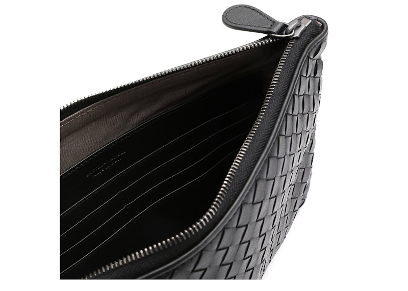 Lookbook ボッテガ・ヴェネタ ビレット イントレチャート ナッパ クラッチバッグ ブラック