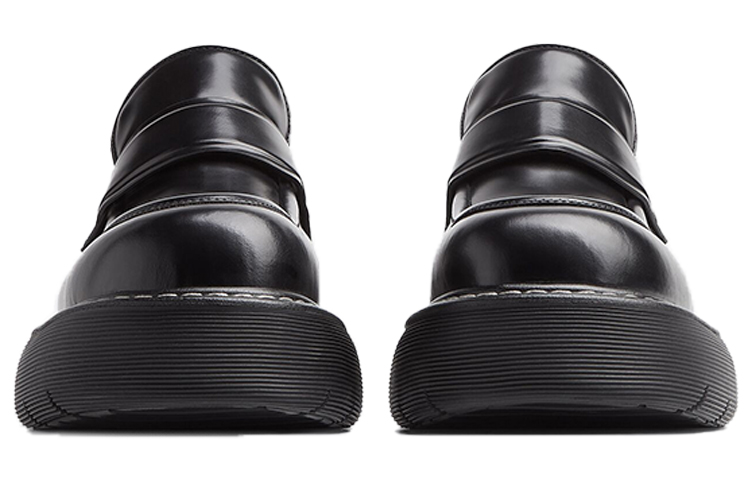 Lookbook 보테가 베네타 바운스 로퍼 블랙 679497V10T01000