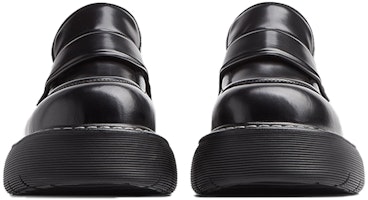 Bottega Veneta 黑色 Bounce 乐福鞋 679497V10T01000 Lookbook Bottega Veneta 黑色 Bounce 乐福鞋 679497V10T01000