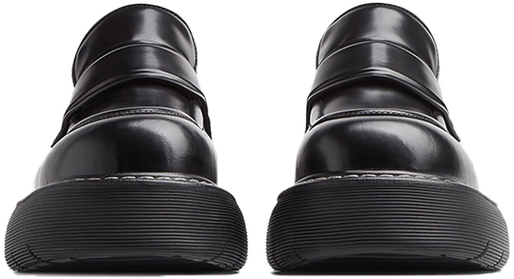 Bottega Veneta Bounce Loafers Black 679497V10T01000 Lookbook Bottega Veneta Bounce Loafers Black 679497V10T01000