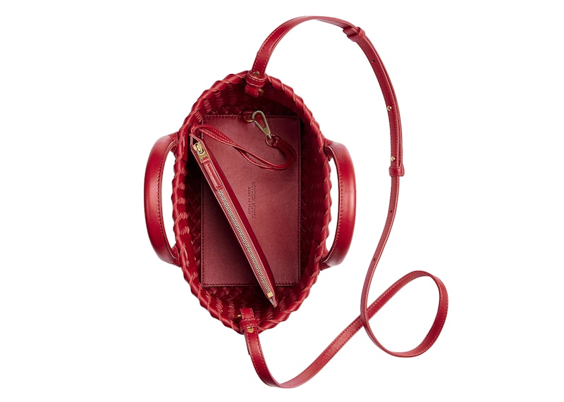 Lookbook Bottega Veneta Cabat Intreccio Bolsa Tote Mini Apple Candy