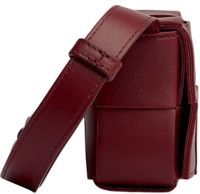 Bottega Veneta Candy Cassette Beg Sandang Mini Intreccio Bordeaux Order Bottega Veneta Candy Cassette Beg Sandang Mini Intreccio Bordeaux