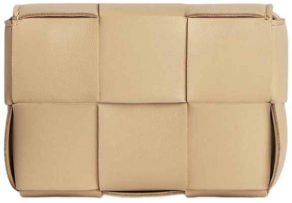 Bottega Veneta Candy Cassette Bolso Bandolera Mini Intreccio Porridge Lookbook Bottega Veneta Candy Cassette Bolso Bandolera Mini Intreccio Porridge