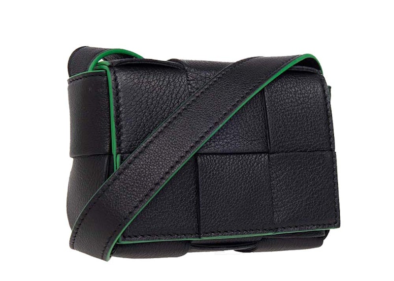 Order ボッテガ・ヴェネタ キャンディカセット ミニイントレッチョ グレインレザー ブラック