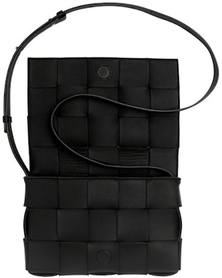 Beg Tangan Bottega Veneta Cassette Hitam Order Beg Tangan Bottega Veneta Cassette Hitam