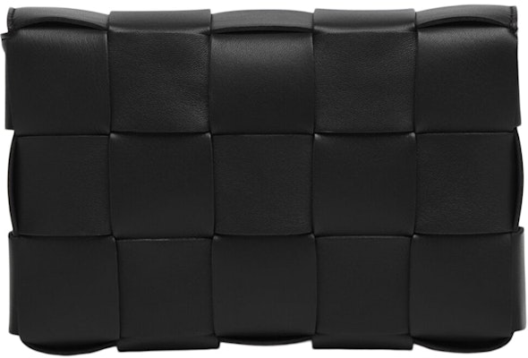 Beg Tangan Bottega Veneta Cassette Hitam Lookbook Beg Tangan Bottega Veneta Cassette Hitam