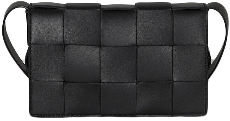 bottega-veneta-cassette-bag-nero