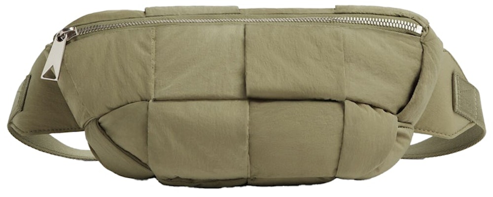 Bottega Veneta Cassette Bumbag Intreccio Travertine バッグ Buy Bottega Veneta Cassette Bumbag Intreccio Travertine バッグ