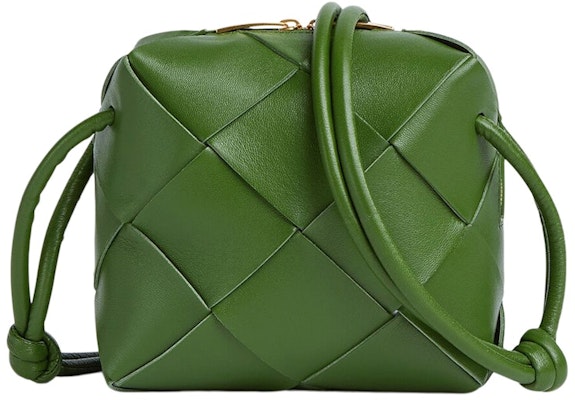 Bottega Veneta Beg Mini Intreccio Avokado Kaset Kamera Lookbook Bottega Veneta Beg Mini Intreccio Avokado Kaset Kamera