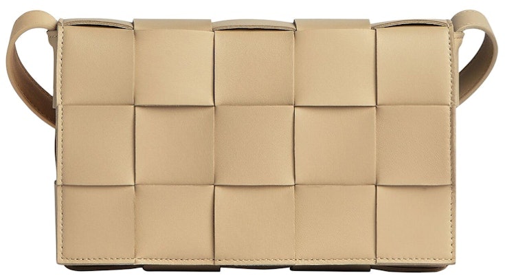 Bottega Veneta餃子包編織燕麥色斜挎包 Buy Bottega Veneta餃子包編織燕麥色斜挎包