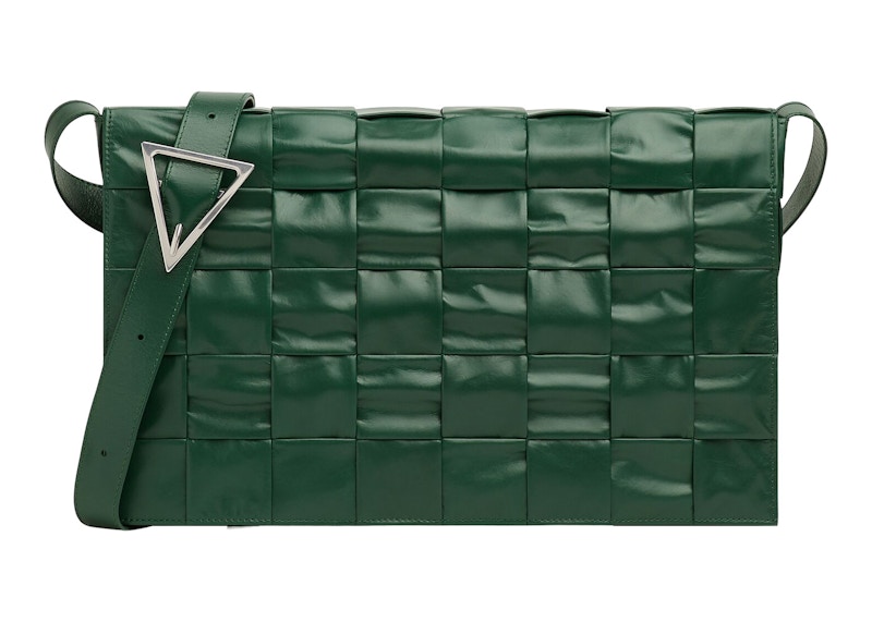 Bottega Veneta Cassette Crossbody Bag Maxi Intreccio Raintree