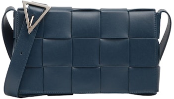 Bottega Veneta Cassette Intreccio Crossbody Bag Deep Blue/Pale Blue Bottega Veneta Cassette Intreccio Crossbody Bag Deep Blue/Pale Blue