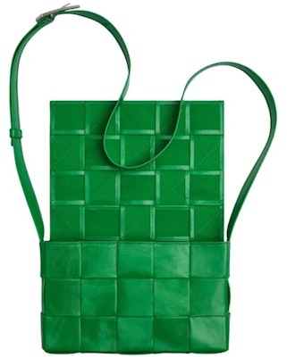 Bottega Veneta Cassette Intreccio Beg Crossbody Parakeet Order Bottega Veneta Cassette Intreccio Beg Crossbody Parakeet