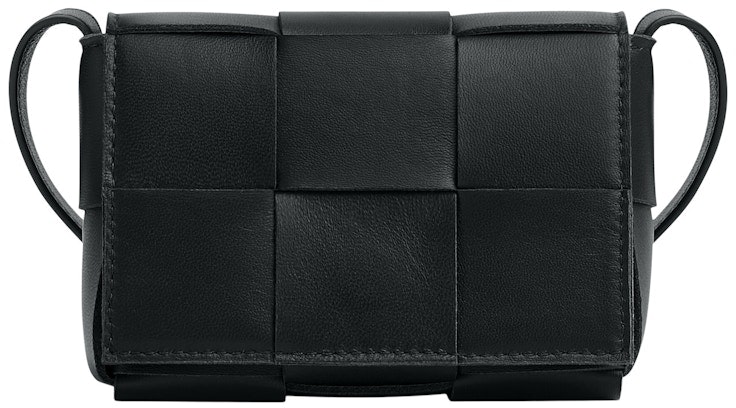 bottega-veneta-cassette-mini-intreccio-black