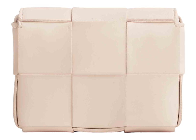 Order ボッテガ ミニカセット メロンウォッシュ
