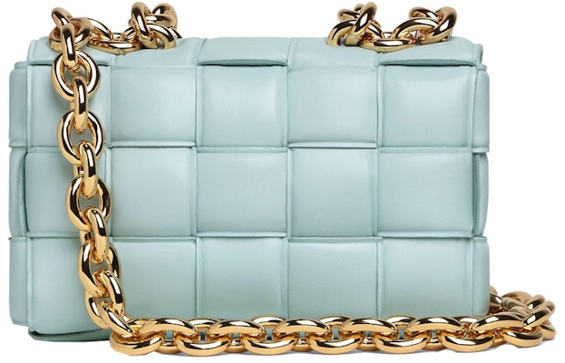 Bottega Veneta Chain Cassette Bag Bahu Padded Intreccio Teal Washed Lookbook Bottega Veneta Chain Cassette Bag Bahu Padded Intreccio Teal Washed