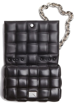 보테가 베네타 체인 카세트 실버 크로스백 블랙
Order 보테가 베네타 체인 카세트 실버 크로스백 블랙